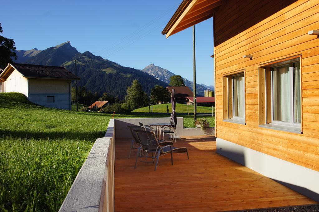 Gaestehaus Myhideaway Reichenbach im Kandertal Buitenkant foto