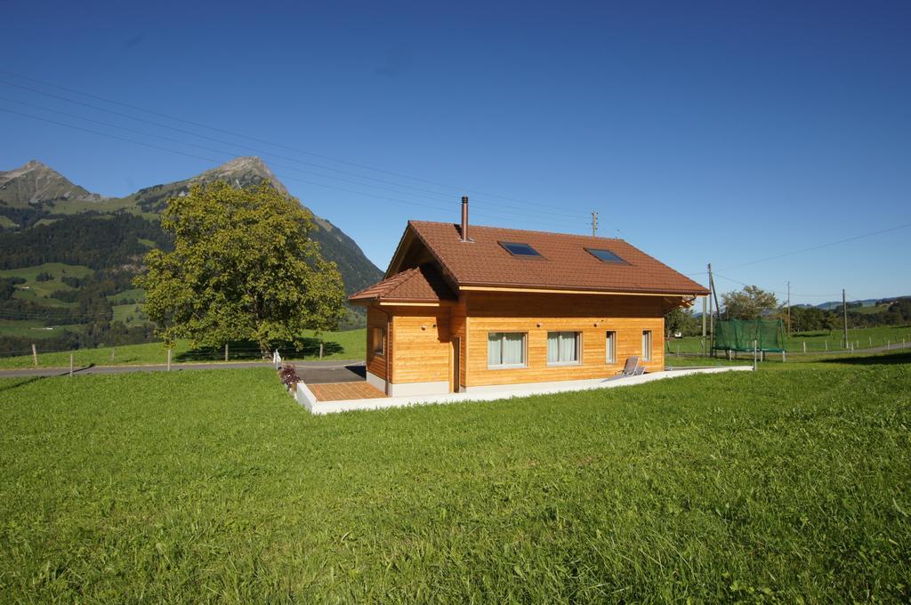 Gaestehaus Myhideaway Reichenbach im Kandertal Kamer foto